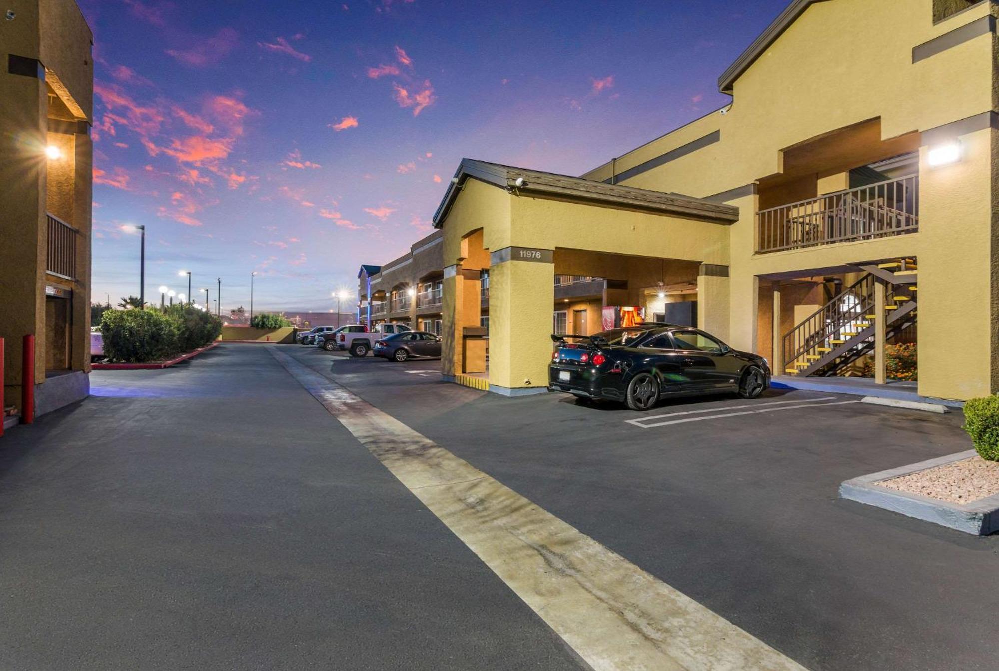 Econo Lodge Hesperia - Victorville I-15 Exterior photo