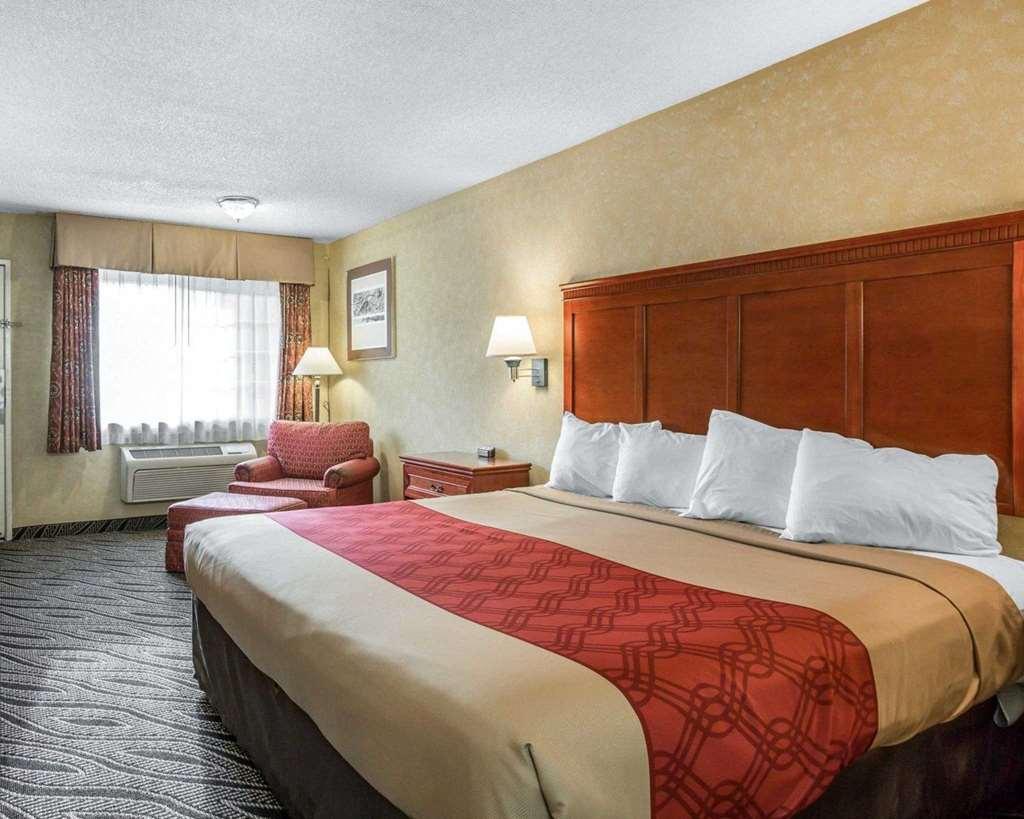 Econo Lodge Hesperia - Victorville I-15 Room photo
