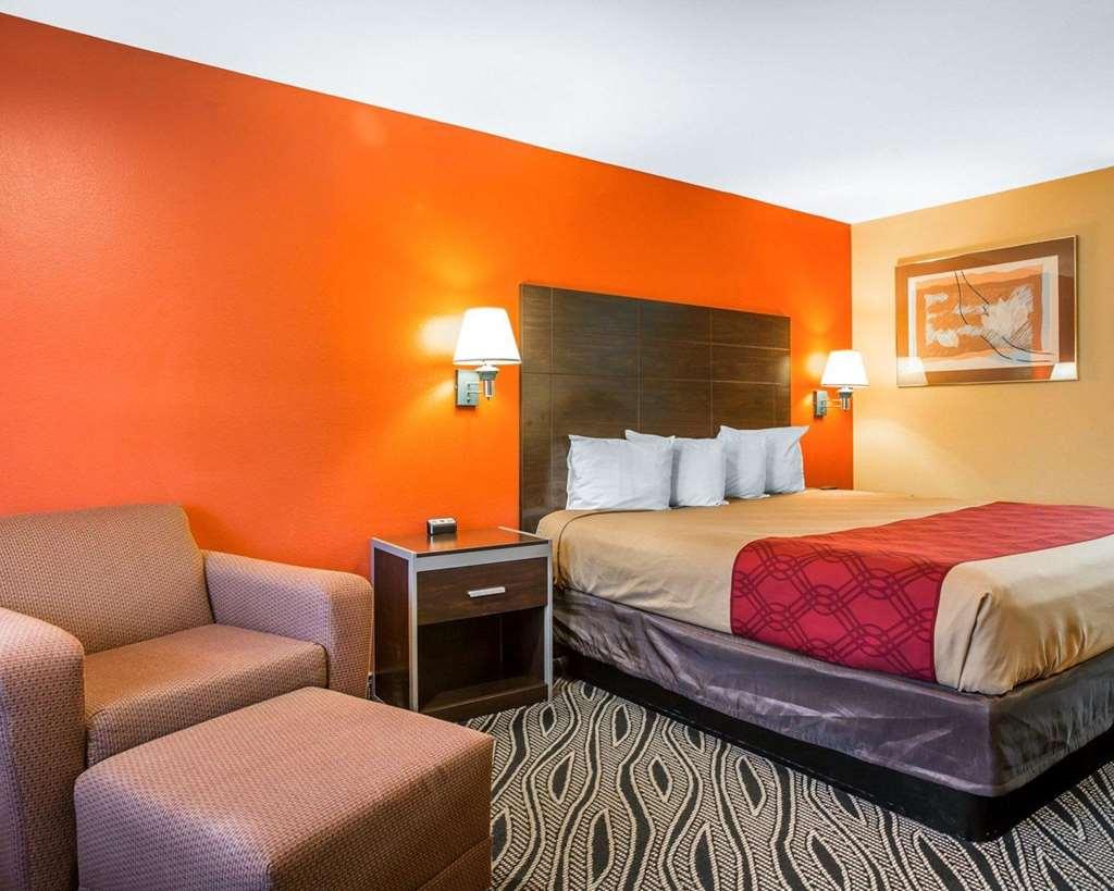 Econo Lodge Hesperia - Victorville I-15 Room photo